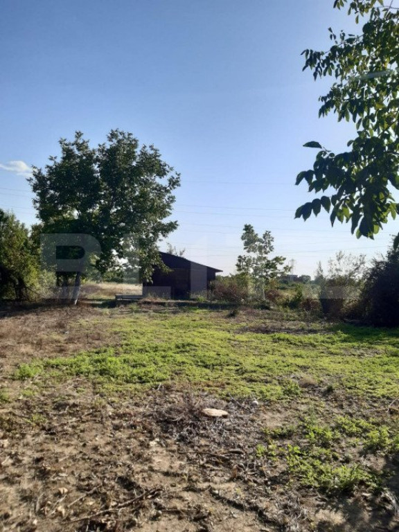 Teren intravilan, 2400 mp, zona Aleea Manastirii