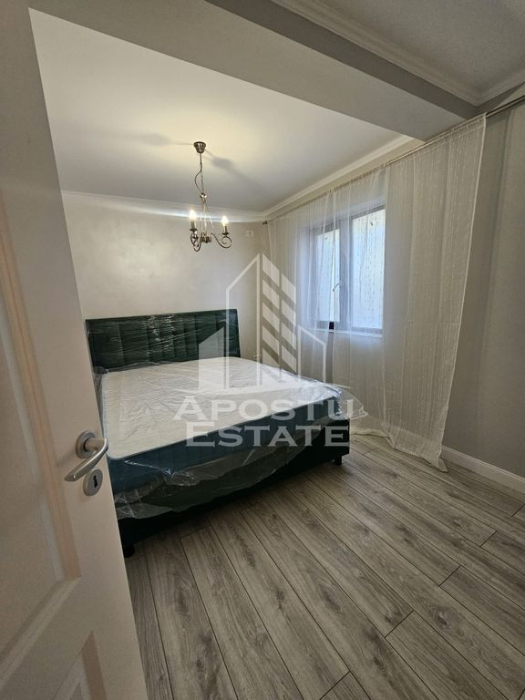 Casa nemobilata prima inchirere, cu 4 apartamente, Dumbra...