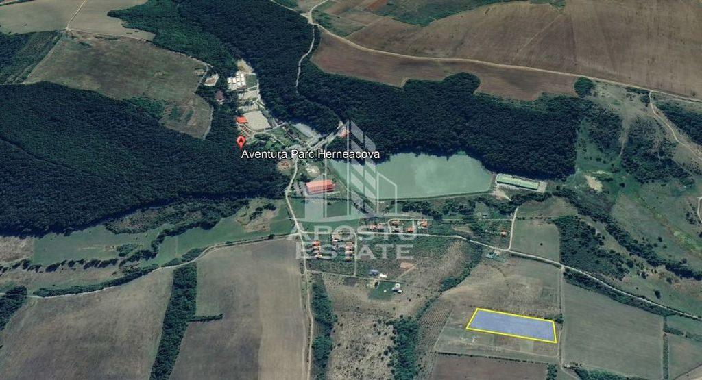 Teren de servicii cu PUZ aprobat la Herneacova, comision 0%