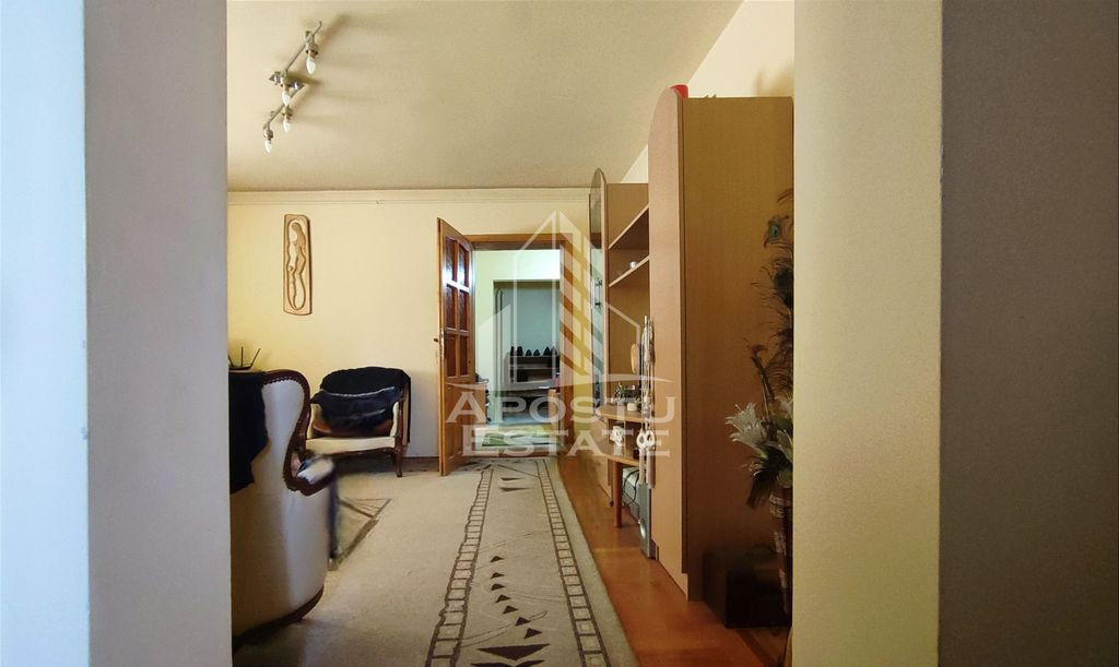 Apartament cu 3 camere, comision 0%, Gradiste