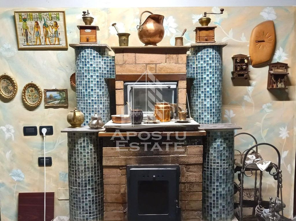 Casa cu camere de inchiriat, de vanzare, 0% comision de l...