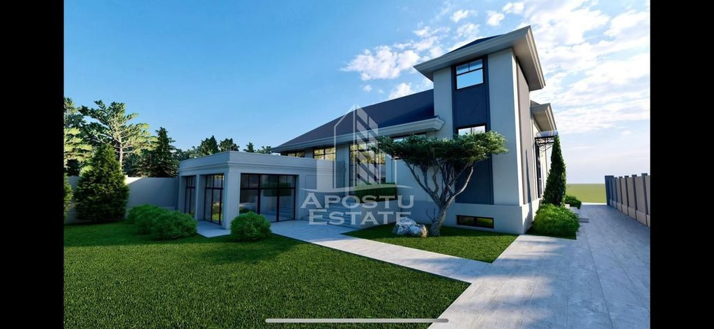 Casa renovata complet, cu teren 979 mp, in zona Ultracent...