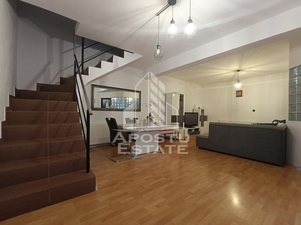 Casa individuala P+1, curte proprie + spatii comerciale, ...