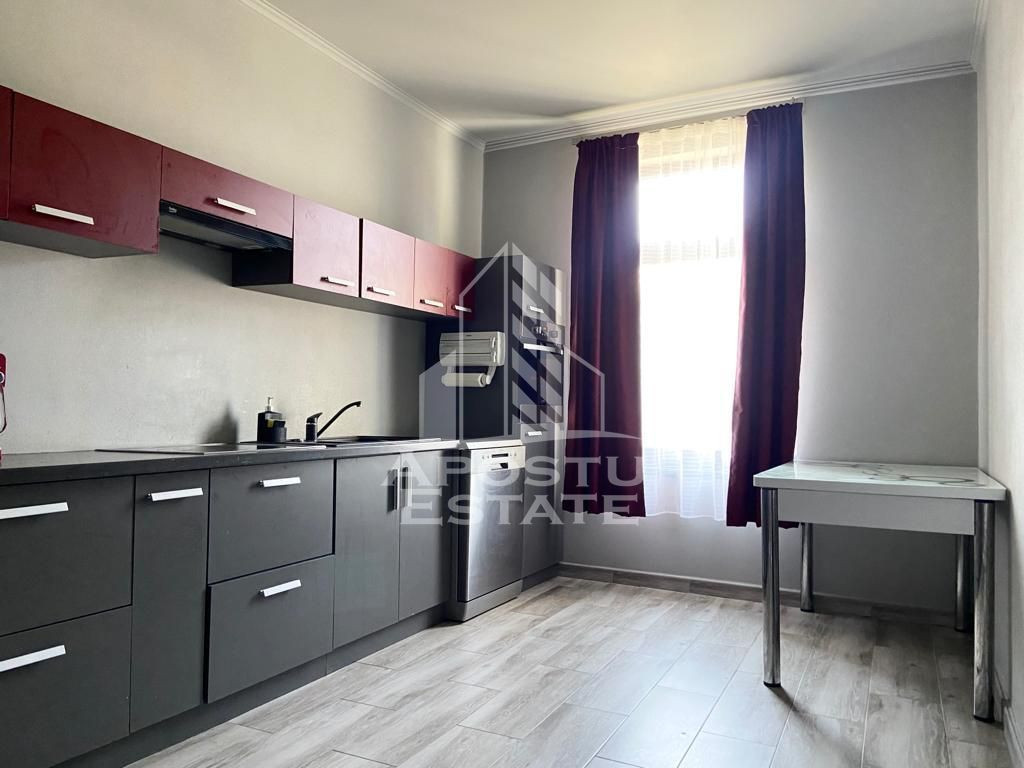 Casa individuala cu 4 camere teren 1080 mp situata in zon...