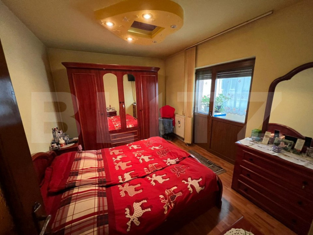 Apartament 3 camere, 68 mp, etaj 1, zona 9 Mai