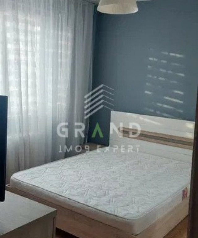 Ap 2 camere,BALCON,Zona Grigorescu/Hotel Premier