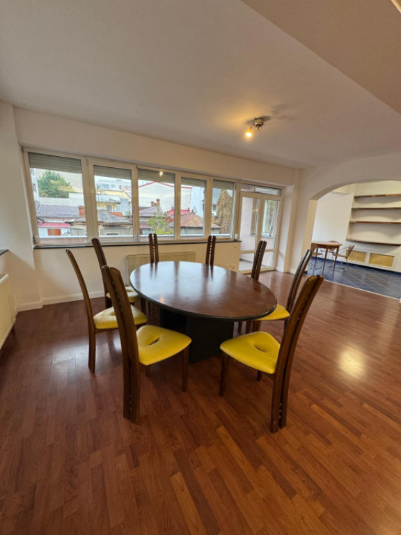 Spatiu de Birouri Polona