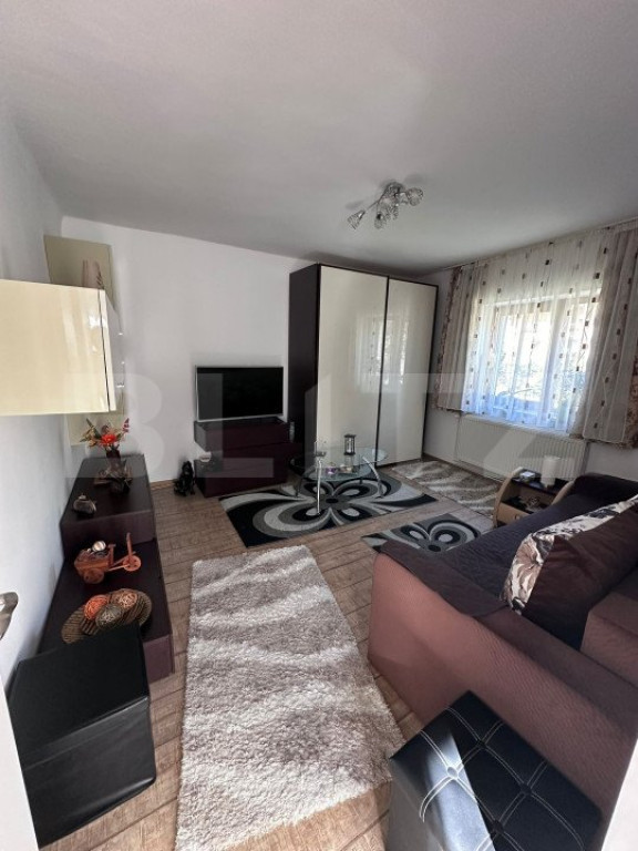 Oferta! Casa de 2 camere in centru orașului Turda, garaj,