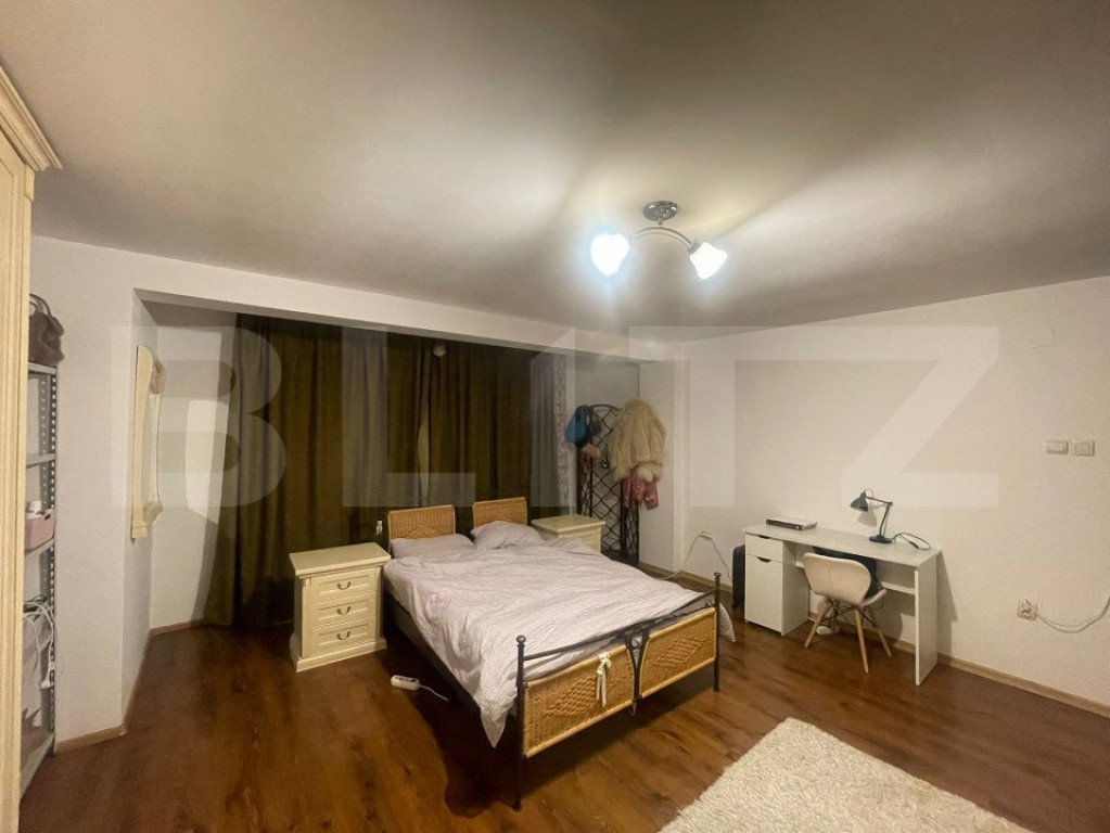 Apartament Decomandat,2 camere 73mp,zona Calea Severinului