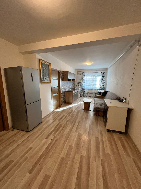 Apartament cu 2 camere Floresti zona Stejarului!!!