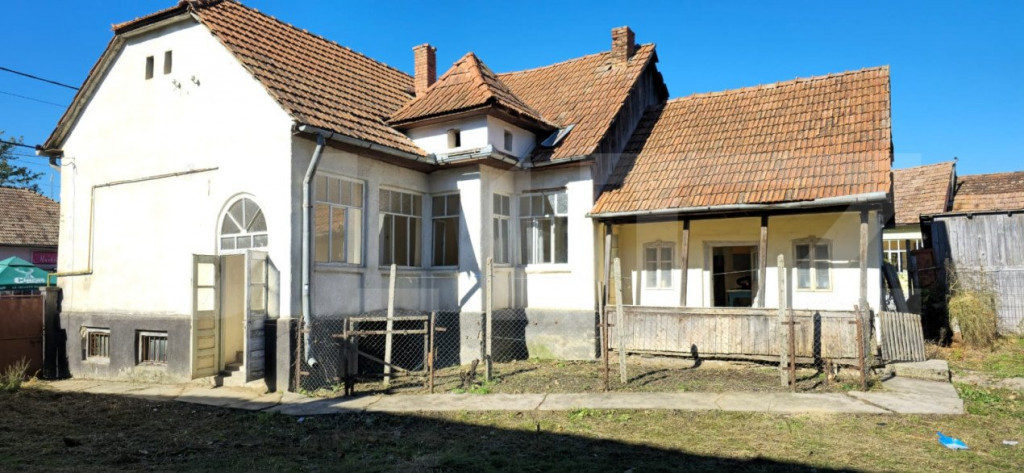 Casa de vanzare, 3 camere, 122 mp utili, in comuna Matei +4