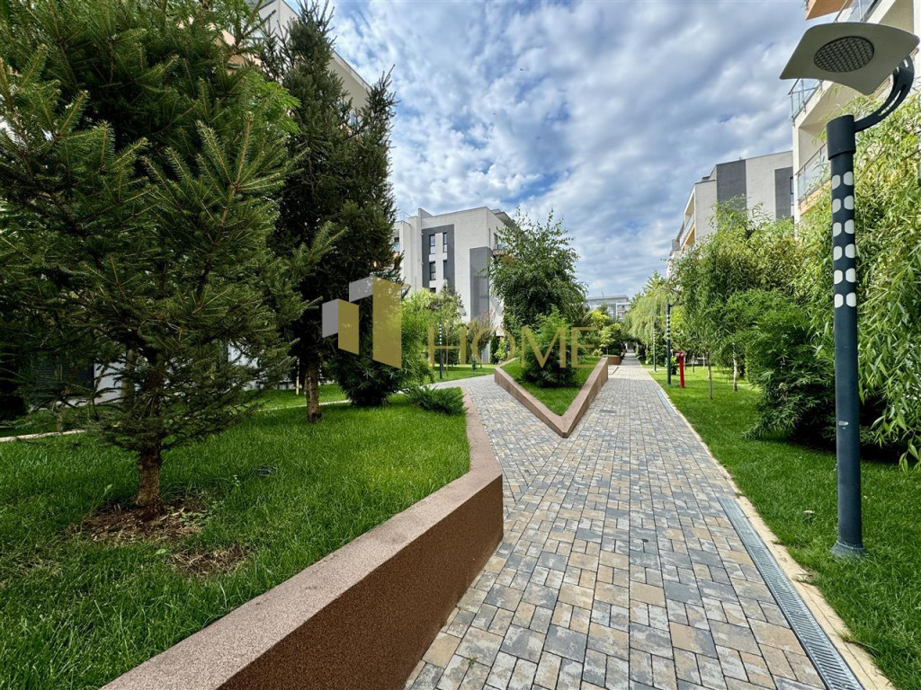 Apartament 3 camere, parcare privata, zona Albert MRS Smart,