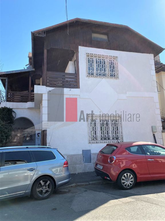 Vila S+P+1+M 220mp zona Popa Nan/Matei Basarab/Calea Cala...