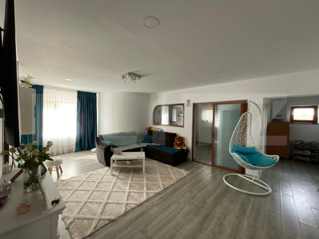 Casa D+P+1, 324 metri utili, 958 mp, Bariera, zona Girlesti
