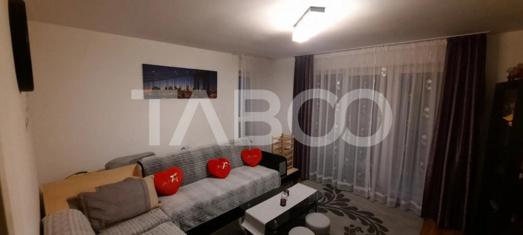 Apartament 2 camere cu gradina si parcare de vanzare in Avan