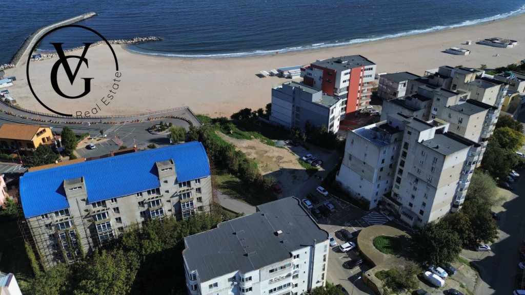 Teren construcții 2500 mp- frontal mare - Faleză Nord