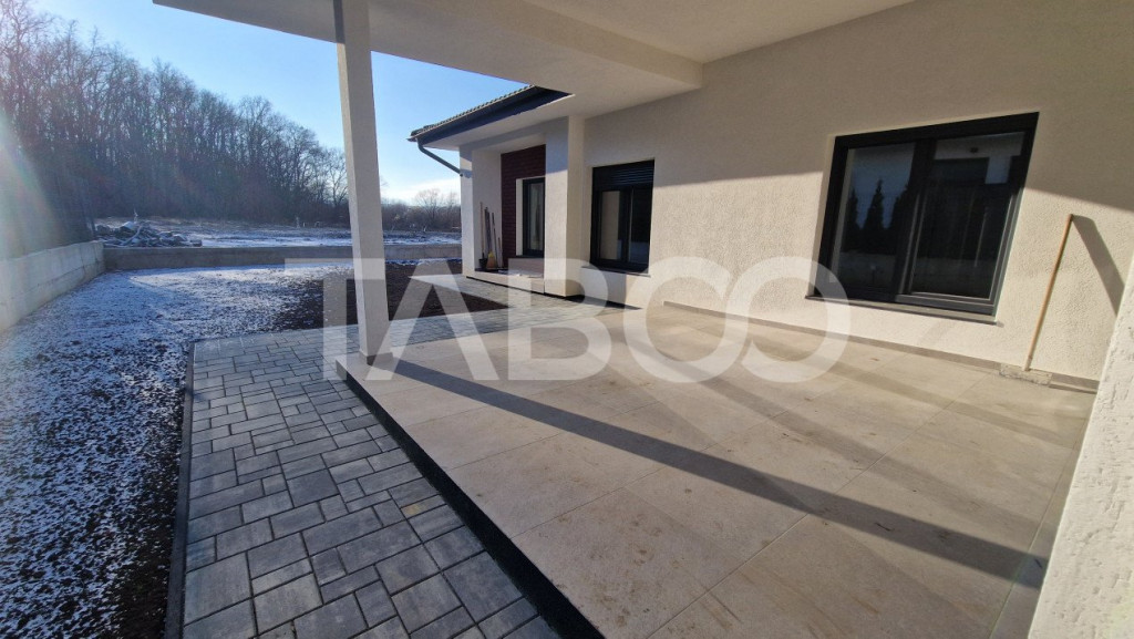 Casa individuala moderna pe un singur nivel - asteapta doar