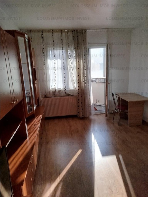 COLOSSEUM: Garsoniera 41m bloc apartamente mobilata utilata Astra