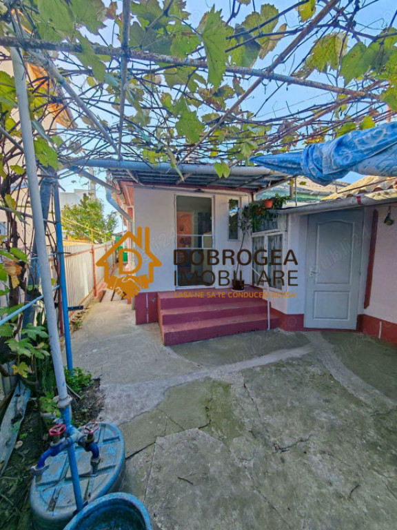 STRADA PRIMAVERII- CASA 3 CAMERE,SUPRAFATA UTILA 80 MP ,TER