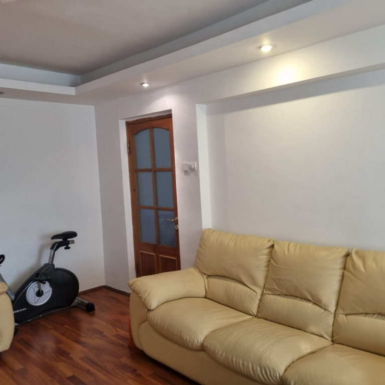 APARTAMENT CU 3 CAMERE DE VANZARE ZONA ORIZONT