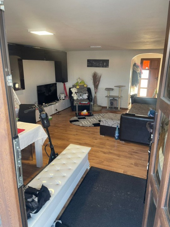 Casa 80mp + teren 1348mp, Dorohoi