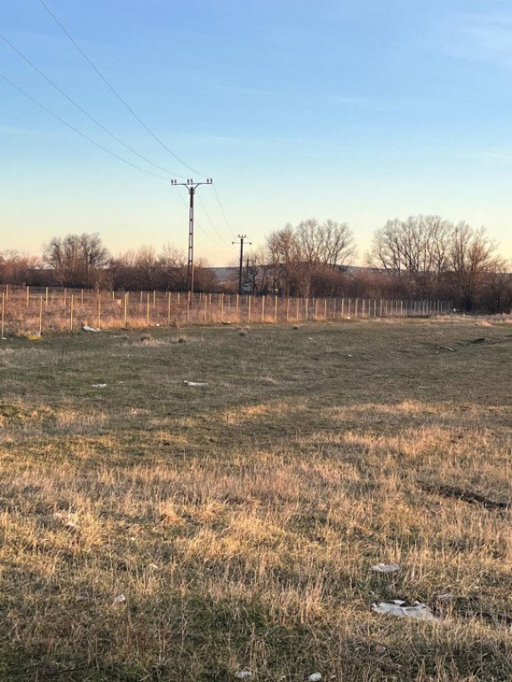 Teren intravilan, 4184 mp, front 27 ml, Radauti, Calea Buco