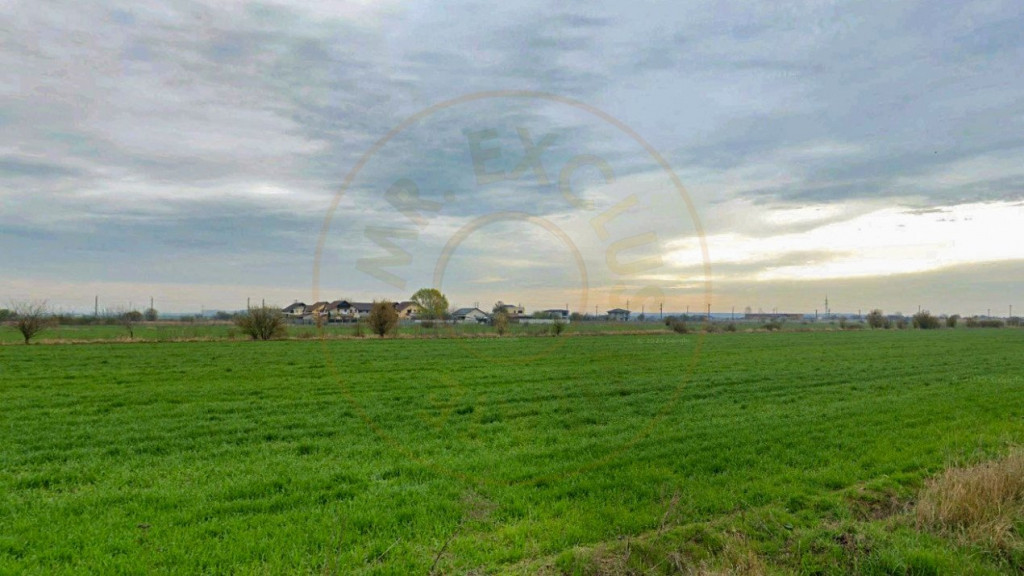 Teren Intravilan, 2000 mp, dubla deschidere la drum, in 1 De