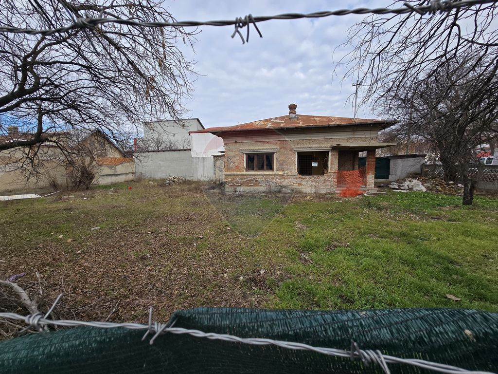 Vânzare teren intravilan dubla deschidere | 560 mp | Buc...