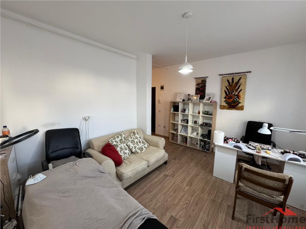 Garsoniera 24mp de zona Garii , parter