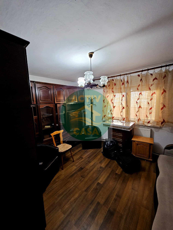 Garsoniera cf.1, centru