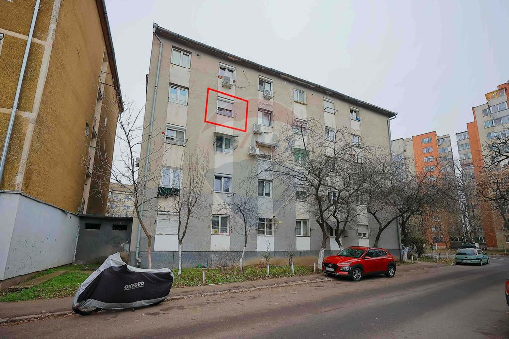 Garsonieră de vânzare pe strada Sovata, zonă liniștită