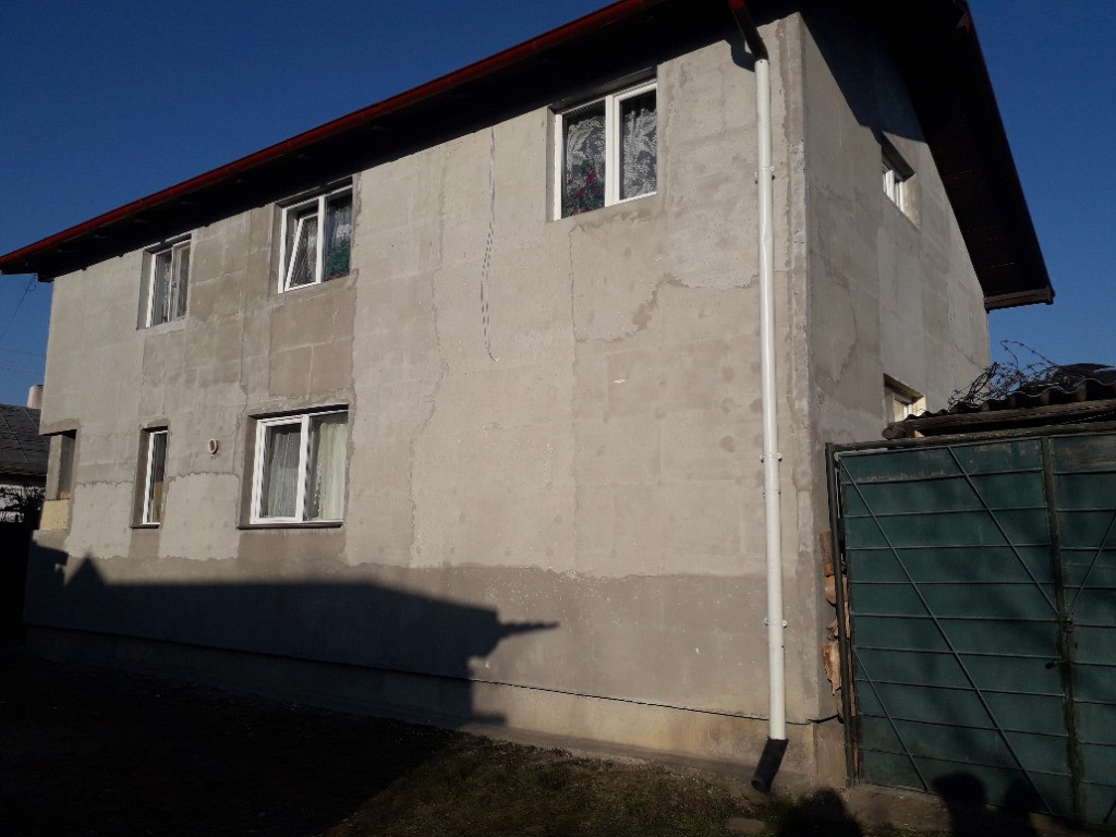 Casa / Vila ( P+M ) - Zona Itcani