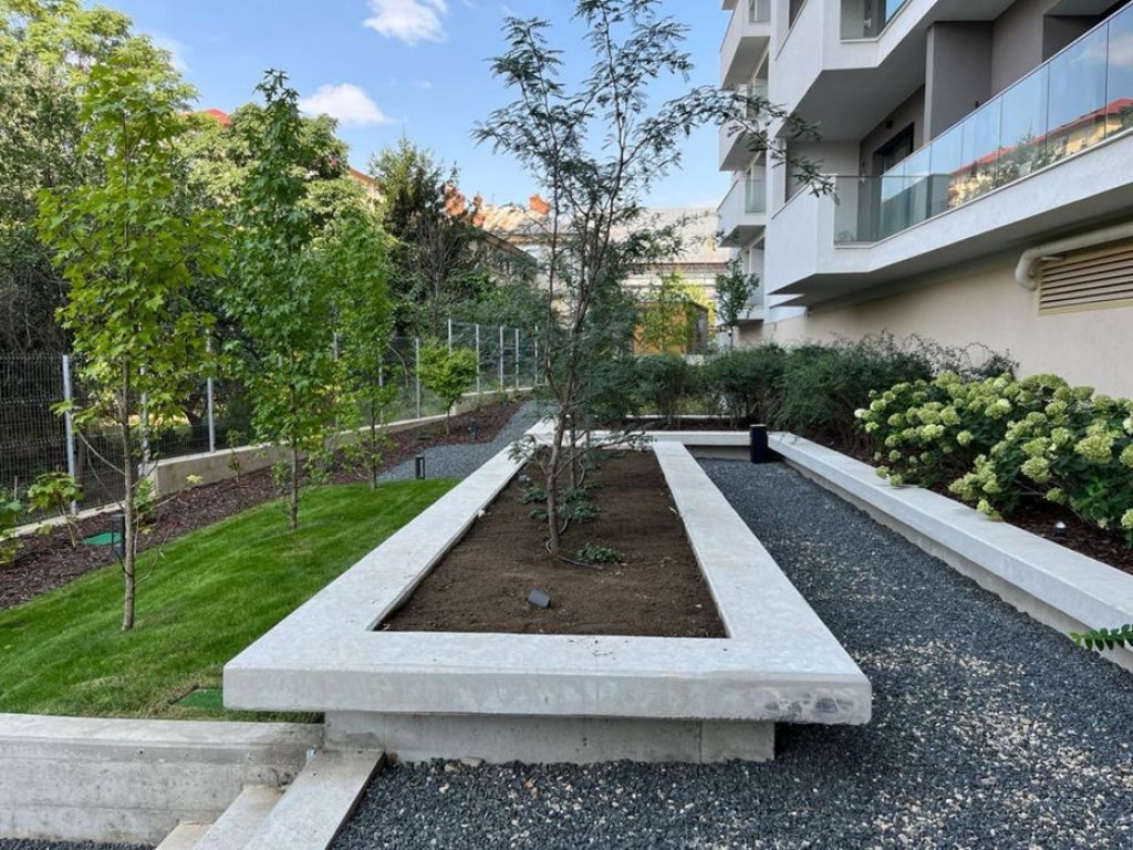 Unirii complex core cu terasa