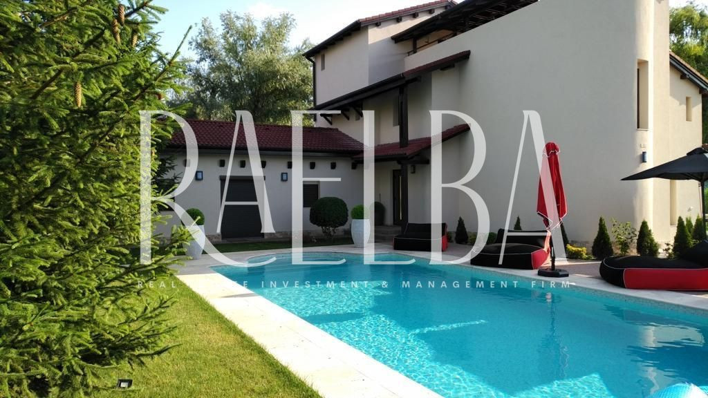 Inchiriere Vila pe Malul Lacului Snagov