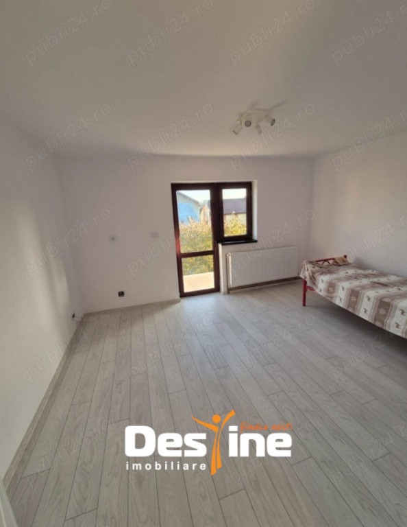 CHIRIE CASA NOUA la CRISTESTI, HOLBOCA, la 5 km de Rond Danc