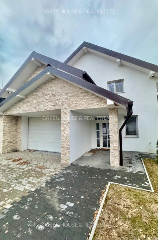 Casa noua zona Zavoi-URGENT