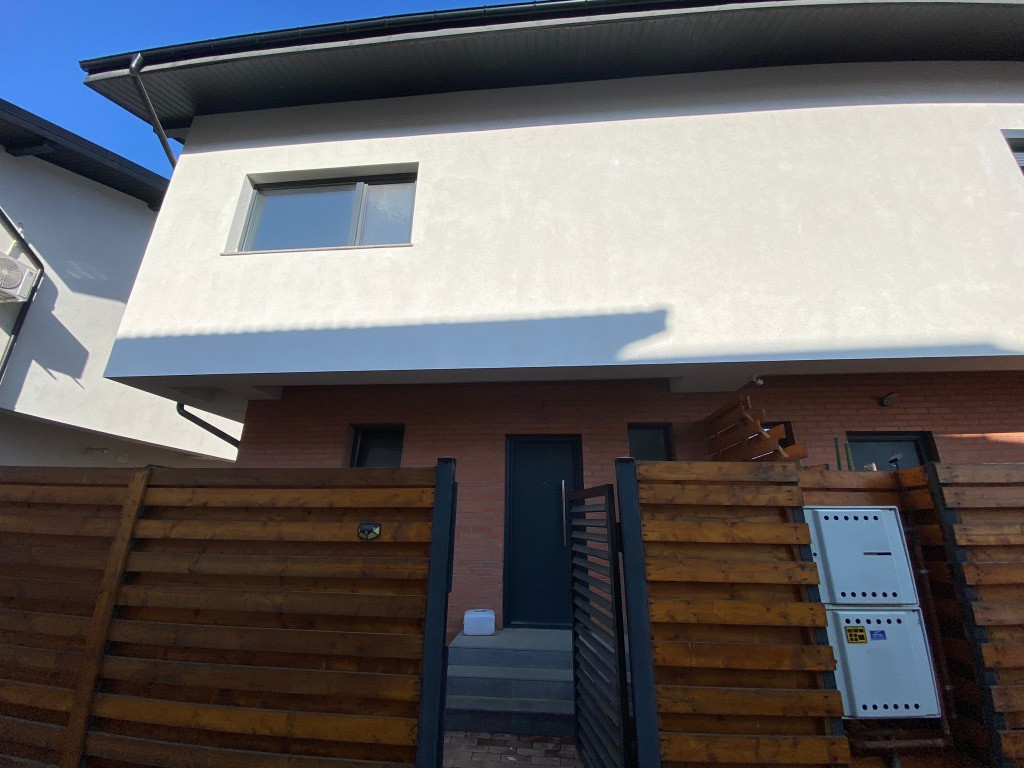 Duplex Bărăganului - P+1+M - Mutare Imediata