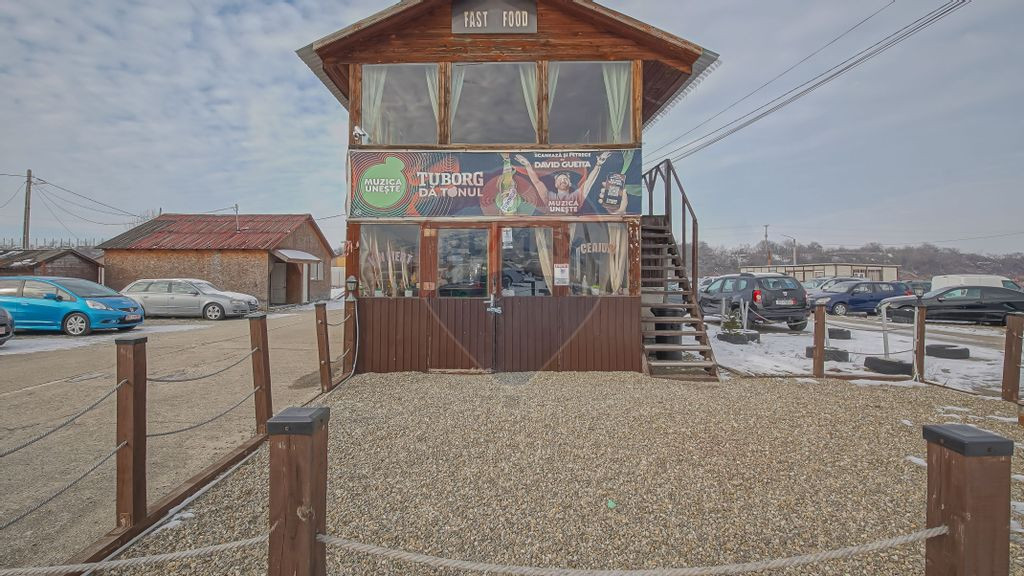 Spațiu comercial de vânzare în Tărlungeni, amplasat ?...