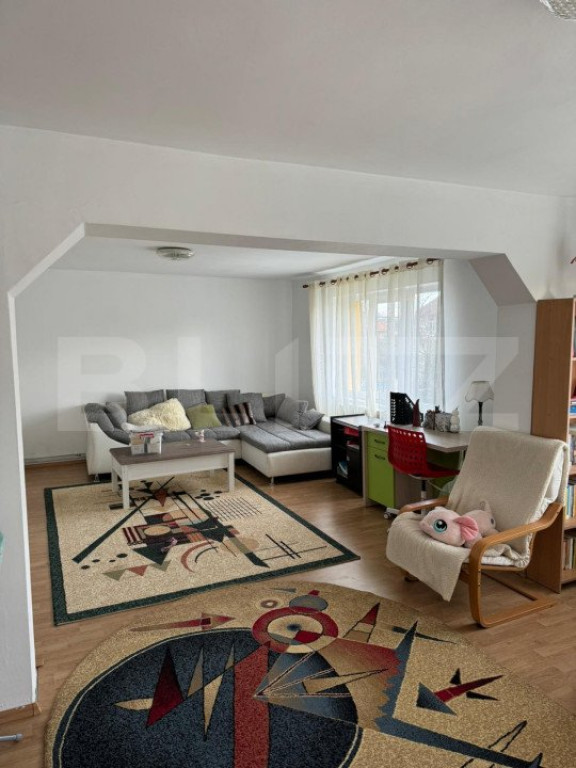 Casa individuala, 5 camere, 220mp utili, teren 13 ari, Unire