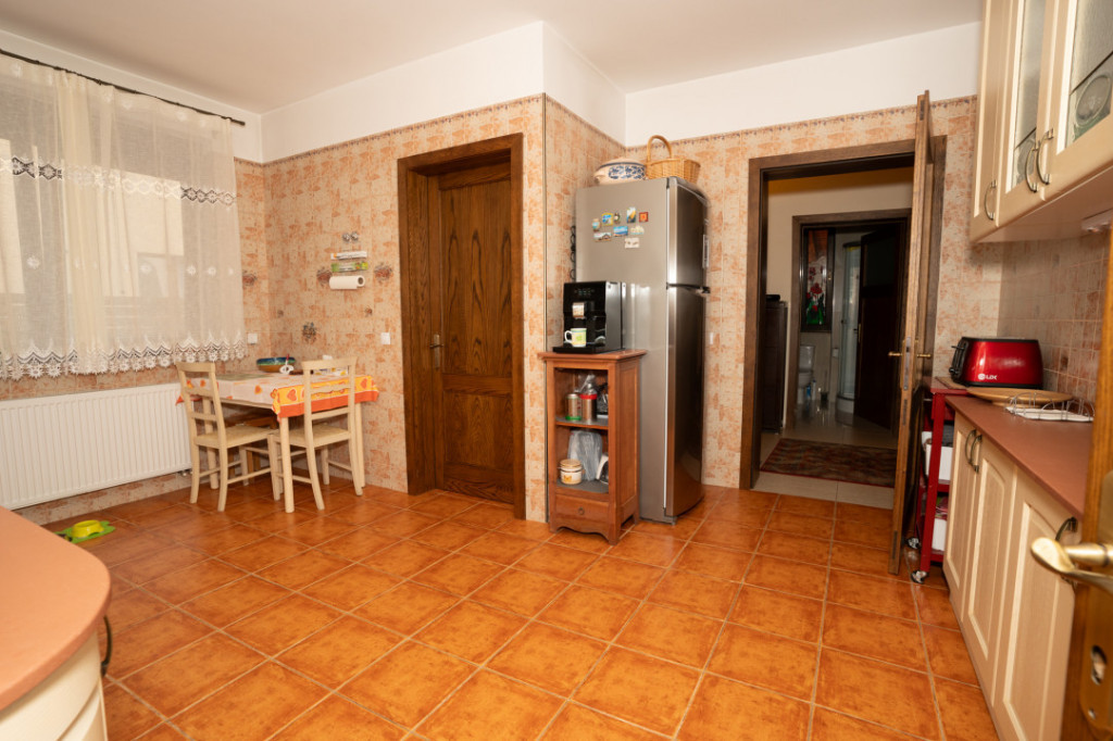 Vila superba de vanzare