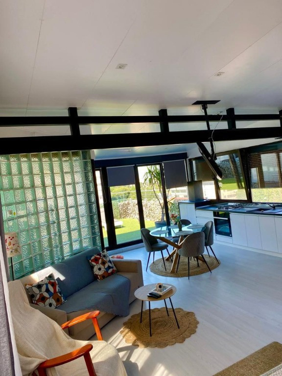 Studio de vanzare zona Km 4-5