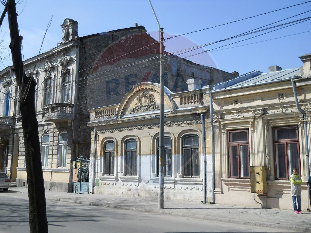 Casă / Vilă de vânzare in Centrul Istoric al Brailei