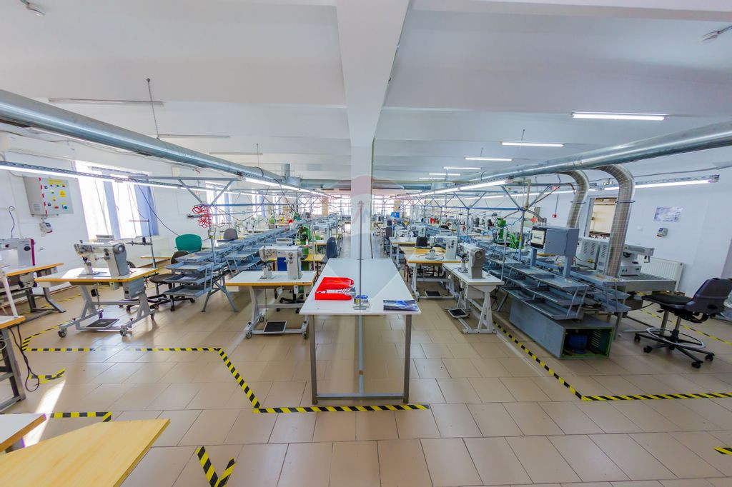 HALA VANZARE de 1100mp in Baia Mare