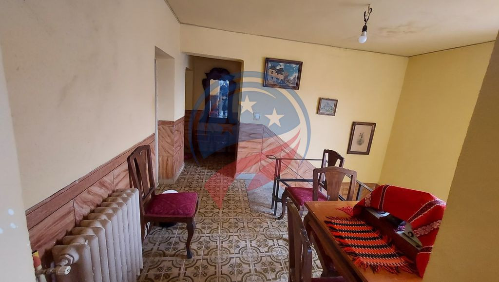 Casa cu 5 camere, Central-Sf. Apostoli- Imparatul Traian-...