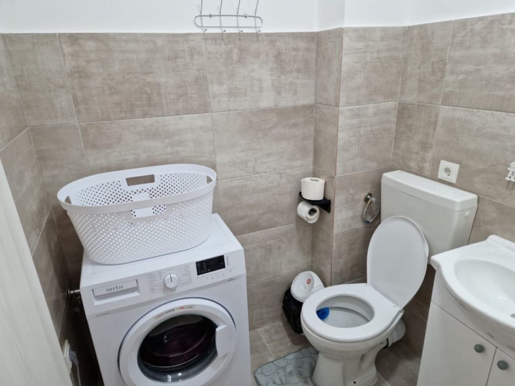 Aparatorii patriei jilavei studio etaj 4