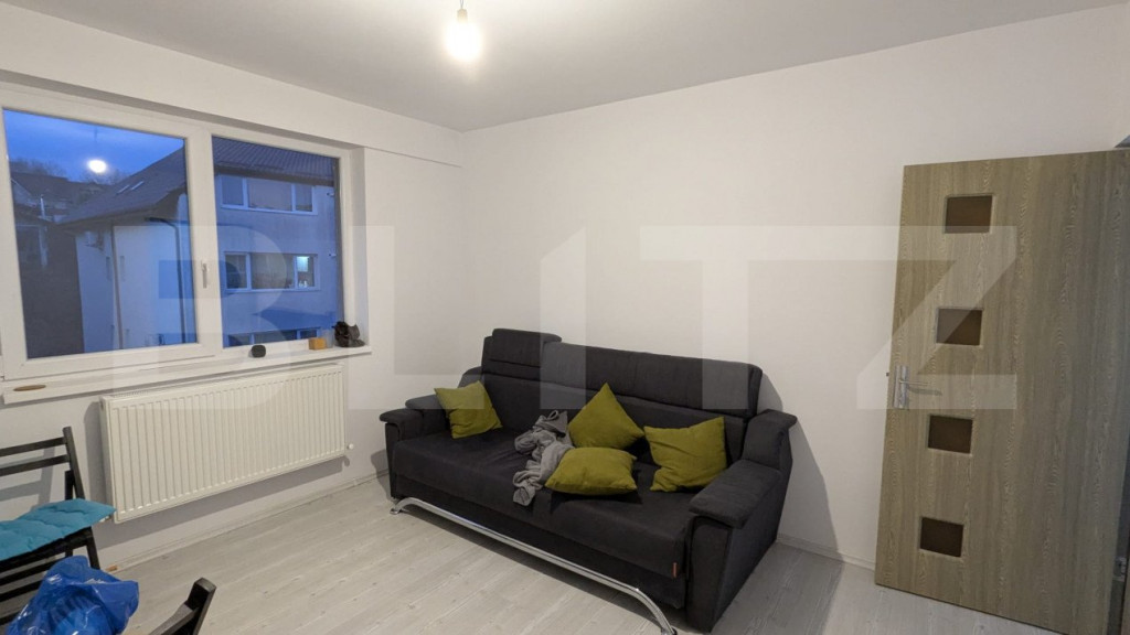 Apartament cu 3 camere decomandat, 76 mp, loc parcare subte