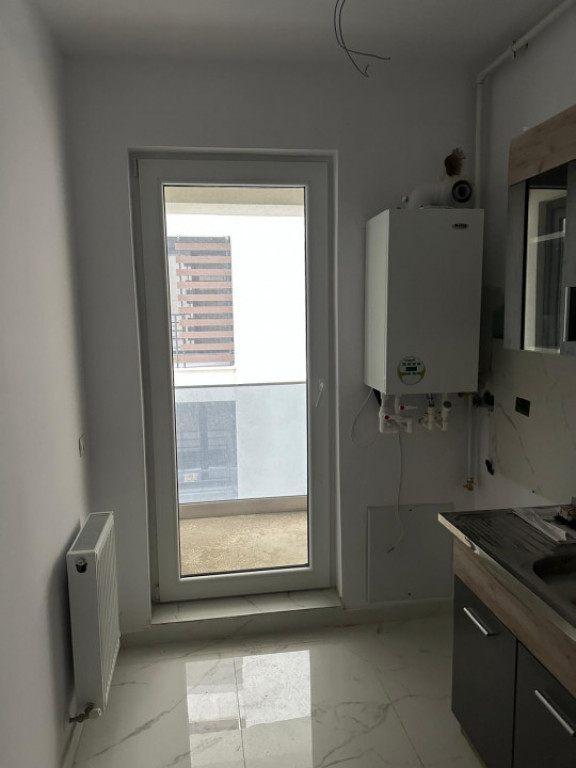 Garsoniera finisata Mamaia Nord, la 30 m de promenada