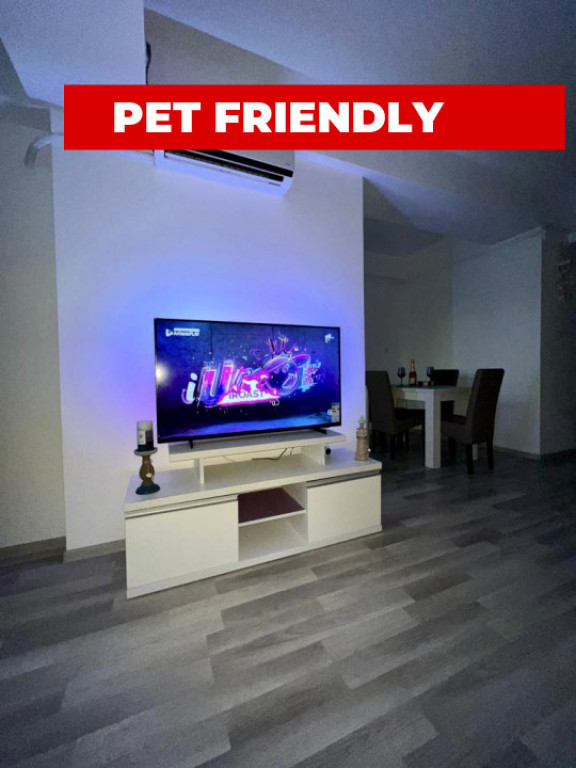 2 cam 56ms short/long term Summerland Mamaia Vedere la mare