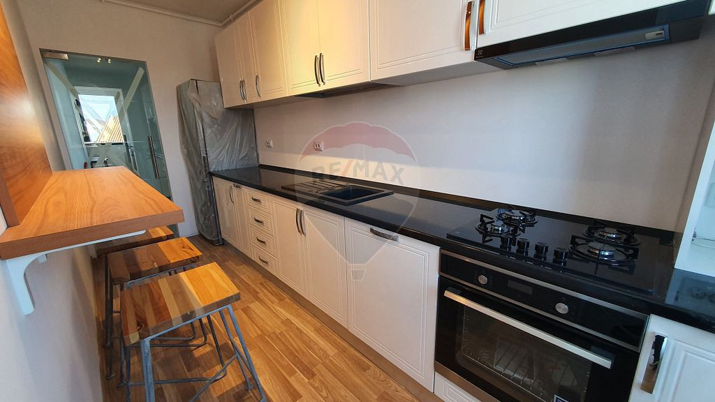 Apartament cu 2 camere V4 77,6 mp