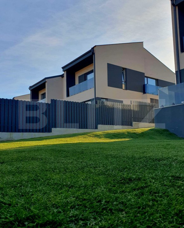 Duplex de vanzare 120 mp, 300 teren, Chinteni